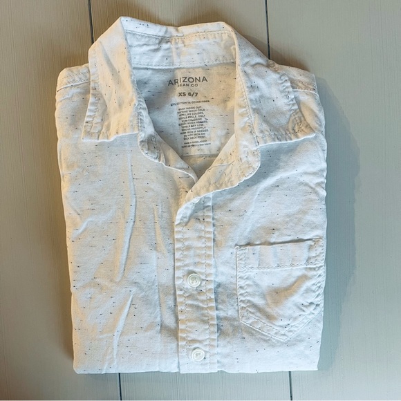 ARIZONA WHITE BOYS BUTTON DOWN SHORT SLEEVE SHIRT SIZE XS 6-7 - Picture 4 of 4